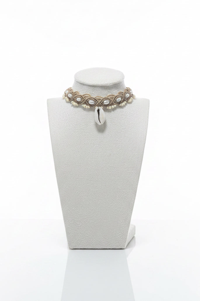 Luna Shell Deluxe Pearl Choker
