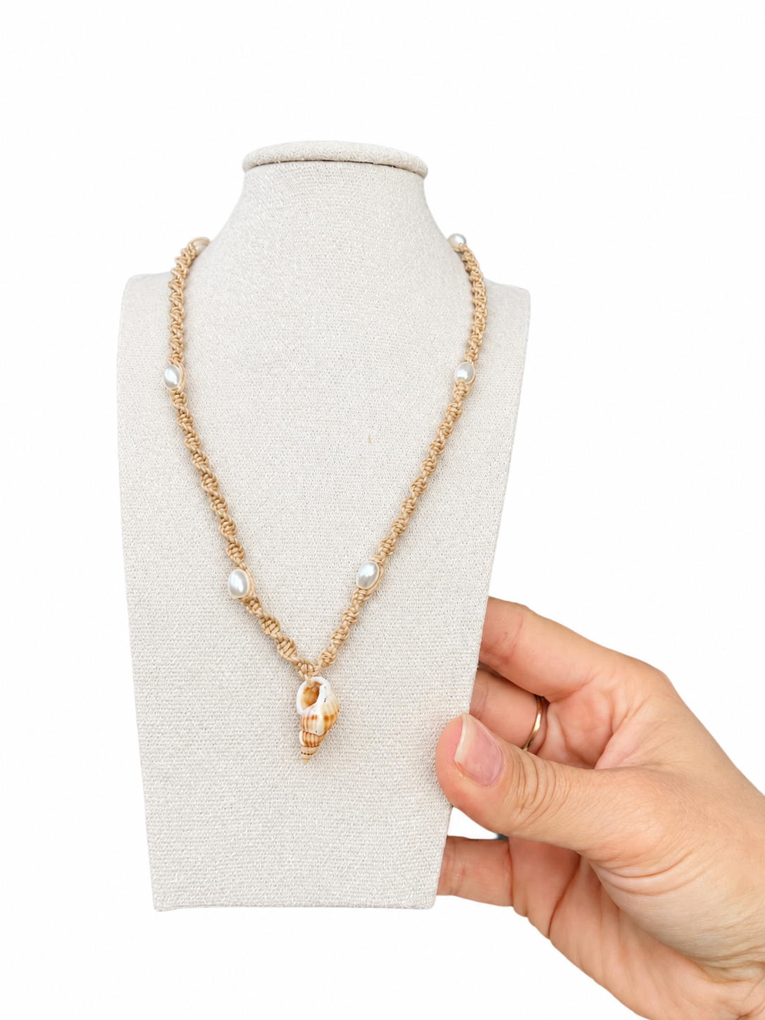 Twisted Shell Necklace