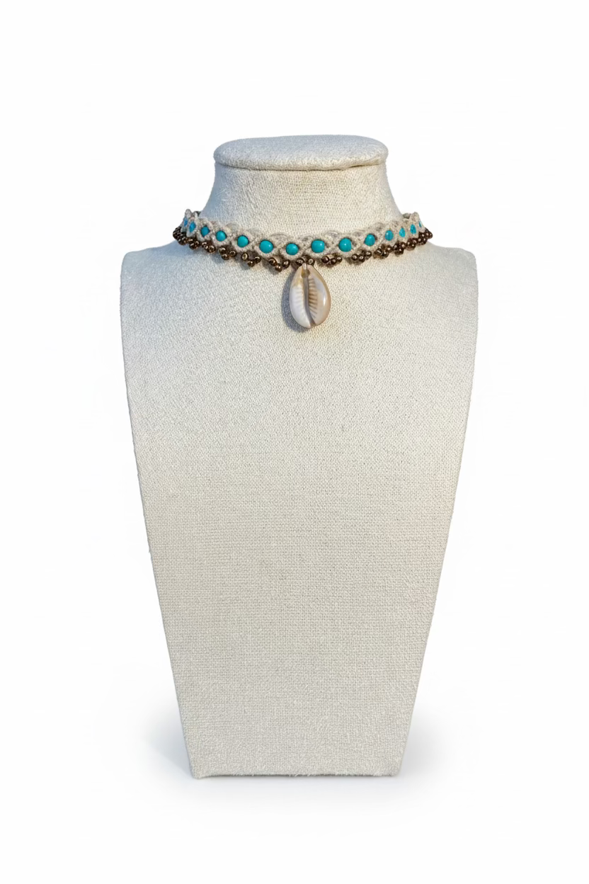 Luna Shell Deluxe Choker